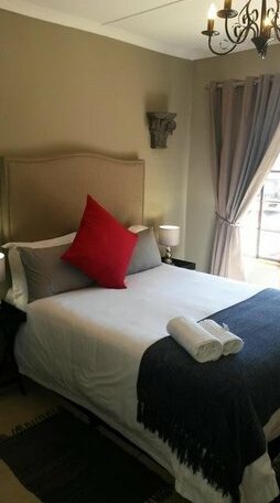 Eliades Overnight Accommodation - Photo5