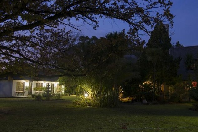 Emtonjeni Country Lodge - Photo3