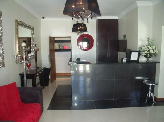 Encore Guest House - Photo2