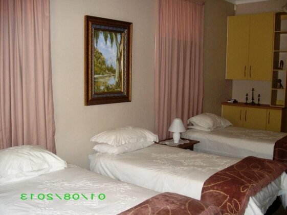 Lizbe Accommodation - Photo4