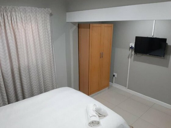 Lux Rooms on 37 - Photo3