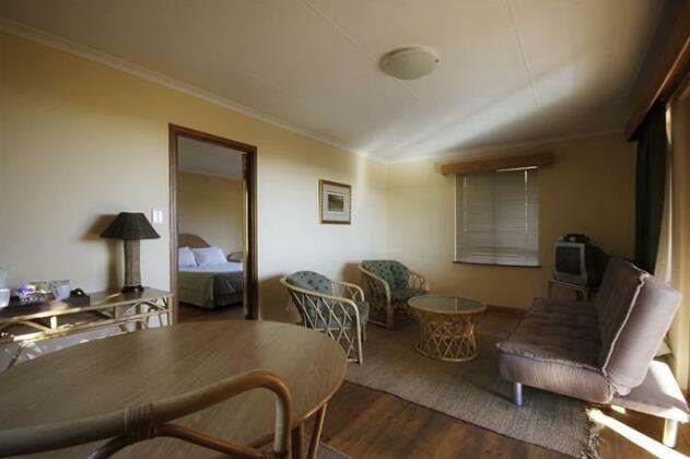 Sangiro Game Lodge - Photo2