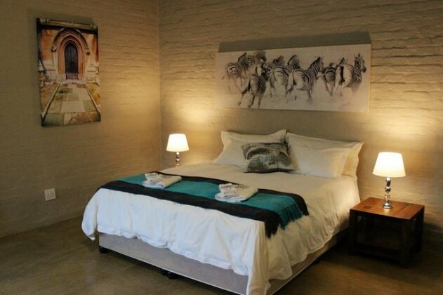Ibis Way Guest House - Photo3