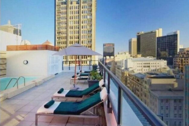 1 Bedroom Apartment In City Centre Cape Town