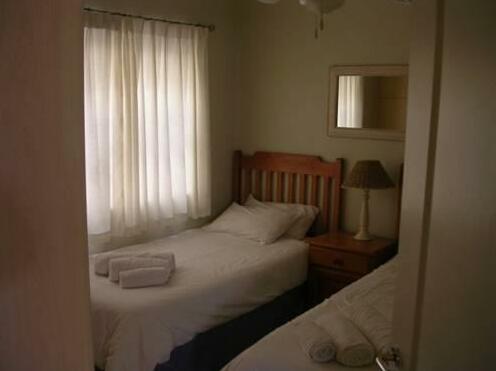 1 Goldwater Gordons Bay - Photo4