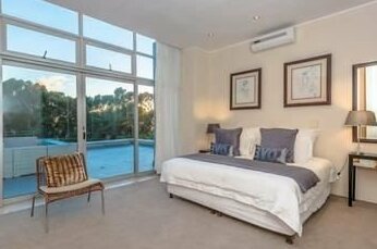 1b The Grange - Photo5