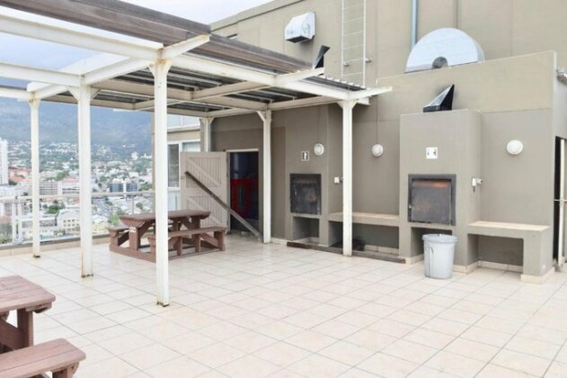 2 Bedroom Apartment In Cape Town City Centre - Photo4