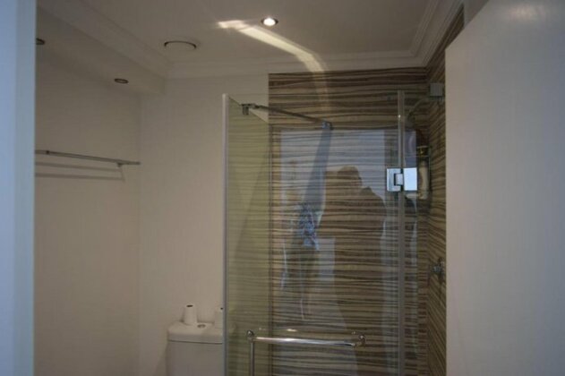 2 Bedroom Apartment In Cape Town City Centre - Photo5