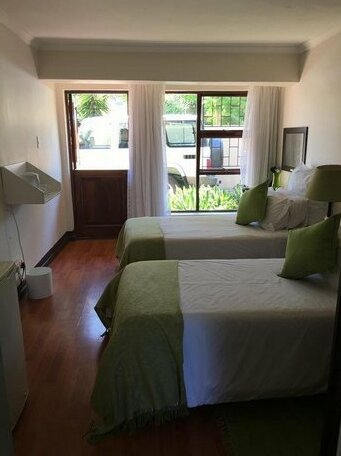 26 On Zinnia Guest House - Photo2