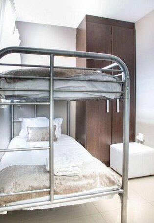 401 Infinity Apartment - Photo3