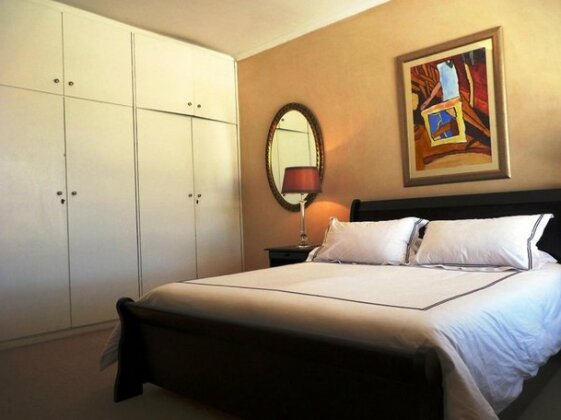 407 Adelphi Centre - Photo3