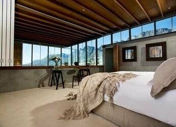 41 Strathmore - Photo4