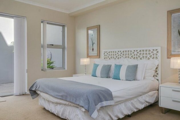 6 Summer Place - Iago - Photo5