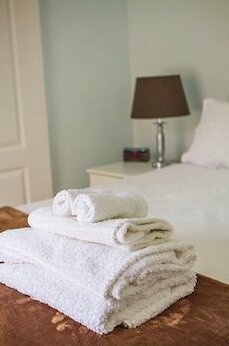 Abington Manor Fish Hoek Guesthouse - Photo5