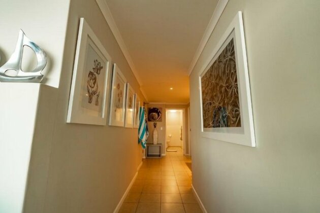 Apartment Surfer's Paradise - Photo5