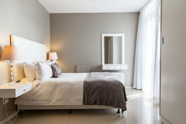 Aquarius Luxury Suites - Photo3