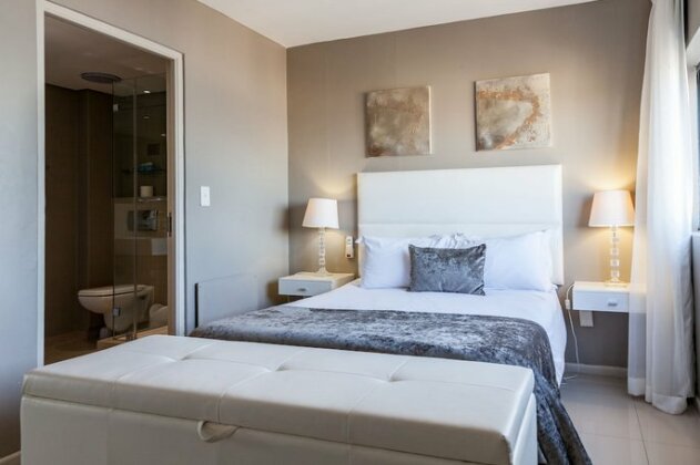 Aquarius Luxury Suites - Photo5