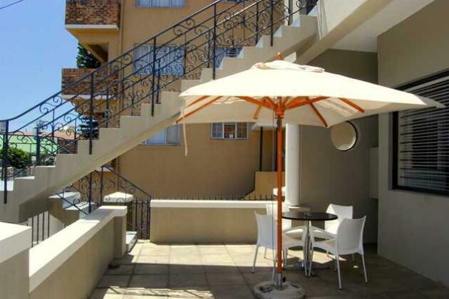 Ashanti Lodge Green Point - Photo4