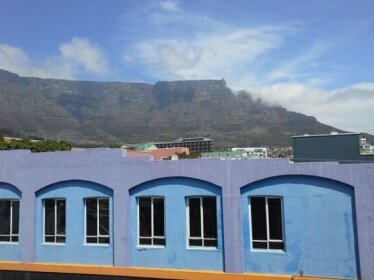 Backpackers District Six