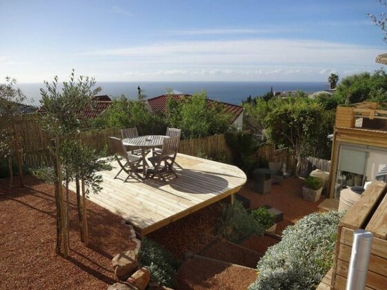 Bayhill Luxury Apartment - Photo3