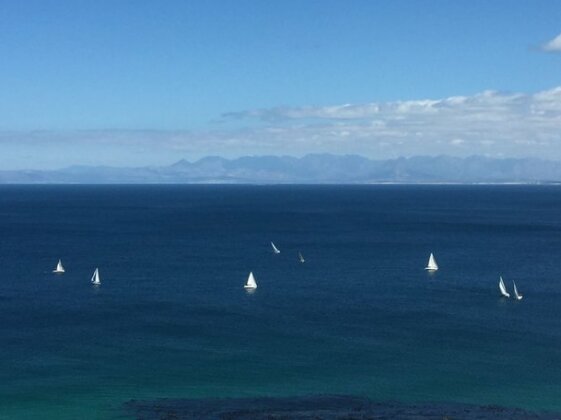 Berg and Beach - Photo3