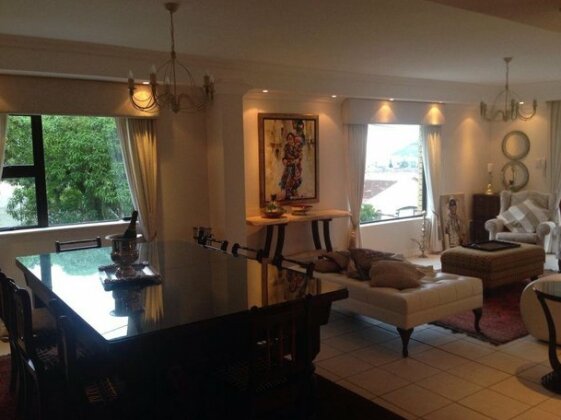 Berg Residence - Photo2
