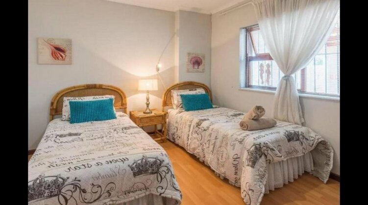 Blouberg Holiday Home - Photo3