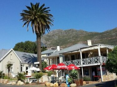 Boulders Beach Lodge and Restaurant