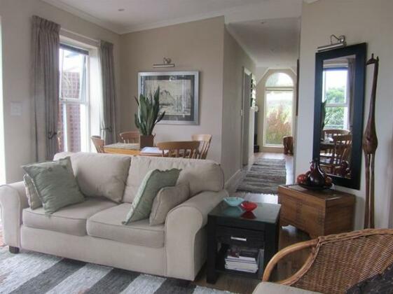 Brynbrook House - Photo3