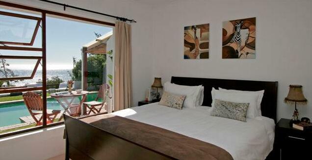 Camelthorn Lodge - Photo5