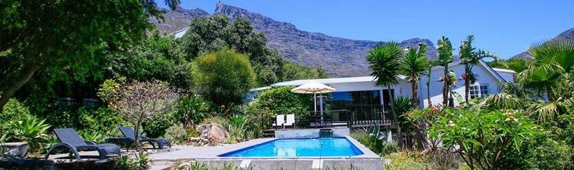 Cape Paradise Lodge and Luxury Apartments - Photo3