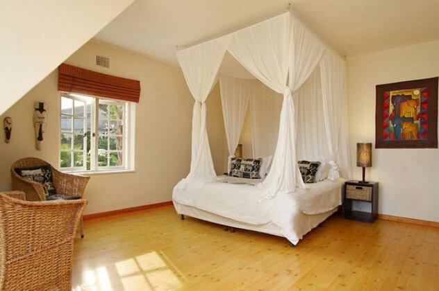 Cape Paradise Lodge and Luxury Apartments - Photo5