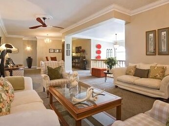 Capeblue Manor House - Photo5