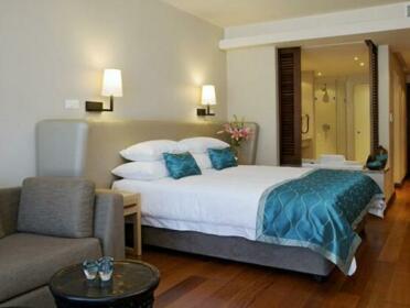 Chapmans Peak Beach Hotel