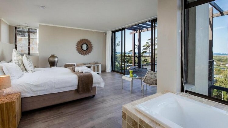 Chapman's View Villa - Photo3
