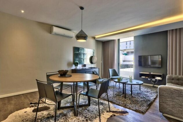 Chelsea Luxury Suites by TotalStay - Photo3