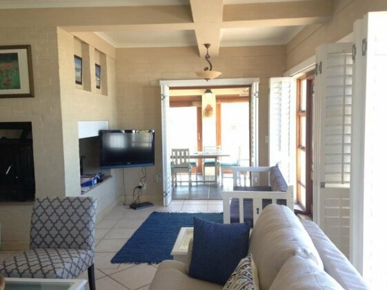 Coastal Haven - Photo2