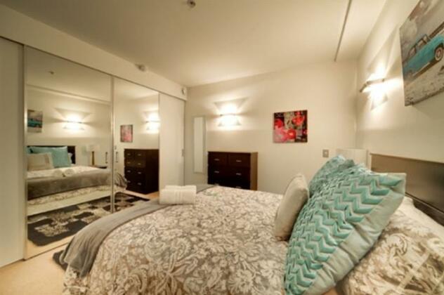 Combrink Apartments - Photo4