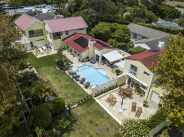 Constantia Cottages