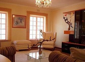 Constantia House - Photo2