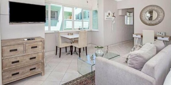 Cosy Sea Point Apartments - Photo3