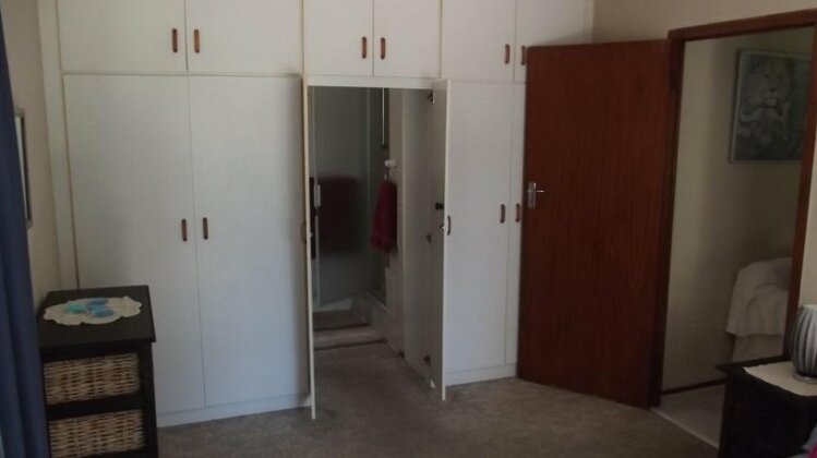 Cottage on Weaver - Photo5