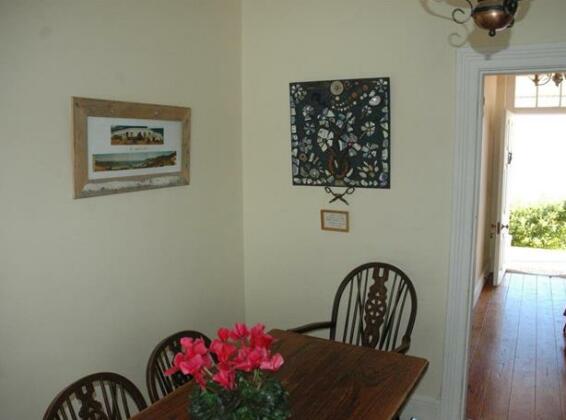 Cottons Cottages - Photo2