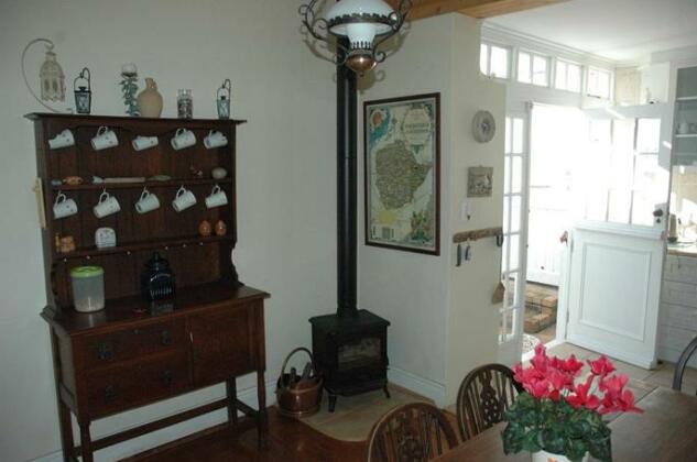 Cottons Cottages - Photo5