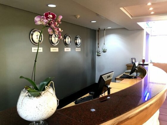 Dolphin Beach Hotel - Photo3