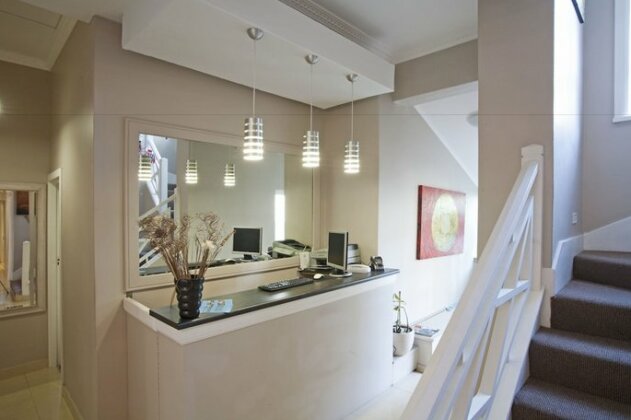 Enchanted Guest House - Photo3