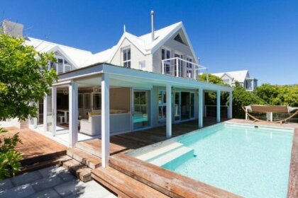 Fin Whale Beach House