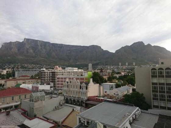 Gorgeous mountain views in the heart of the city - Photo4