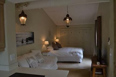 Greenford Self-Catering Cottage - Photo4