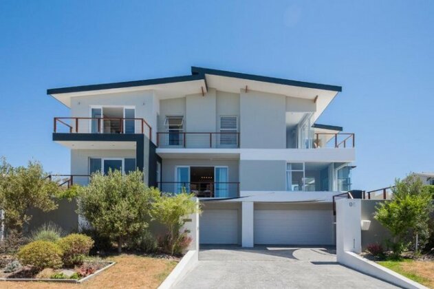 Greenways Drive Apartment